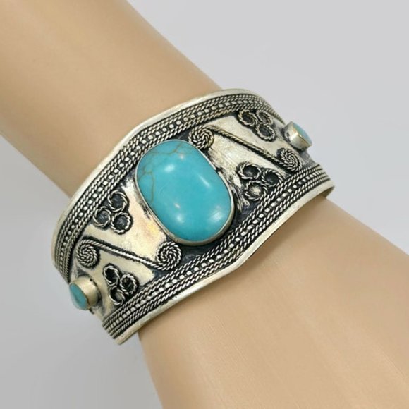 Boho Bracelet, Kuchi Cuff, Afghan, Turquoise, Vintage, Middle Eastern, Silver - Picture 2 of 5